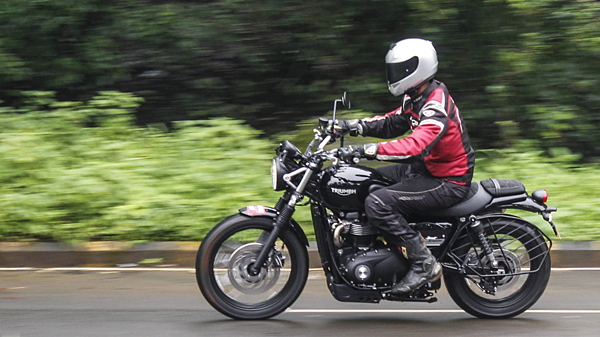 triumph new street scrambler