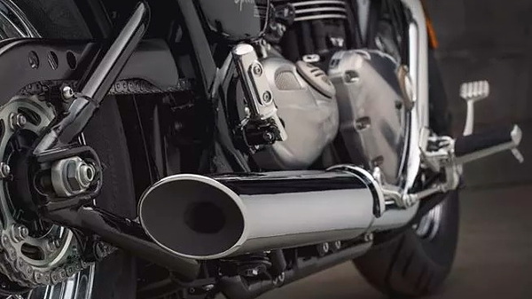 triumph speedmaster slip on exhaust