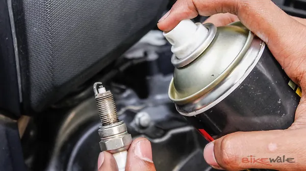 How To Clean Spark Plugs >> How To Clean Or Replace A Spark Plug Maintenance Tips From Bike How To Clean Spark Plugs >> How To Clean Or Replace A Spark Plug Maintenance Tips From Bike