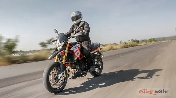 aprilia dorsoduro 900 price