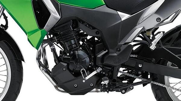 Kawasaki Versys-X 300 photo gallery - BikeWale