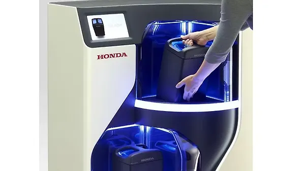 Honda PCX to get battery-swap system - BikeWale