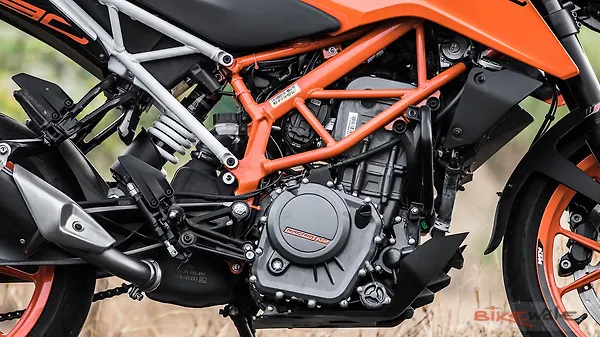 ktm duke 390 chassis