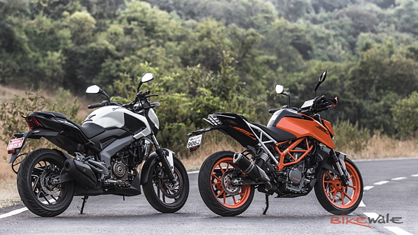 2017 KTM Duke 390 vs Bajaj Dominar 400: Comparison Test Review - BikeWale