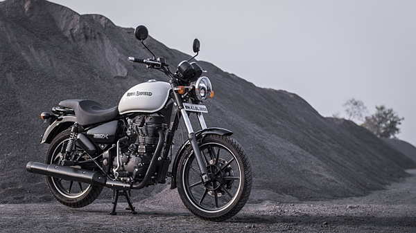 Royal enfield classic 350x deals on road price