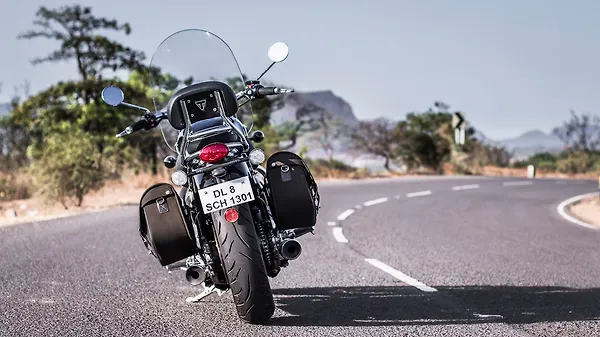 Triumph Bonneville Speedmaster First Ride Review - BikeWale