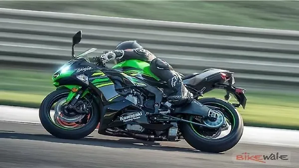 Kawasaki Ninja Zx 6r Deliveries Commence In India Bikewale