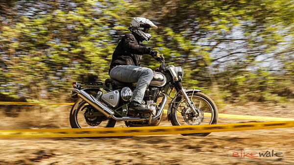 2019 Royal Enfield Bullet Trials 500 Launch Ride Review - BikeWale