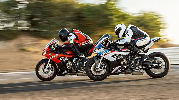2019 BMW S1000RR teased again; India launch this month - BikeWale