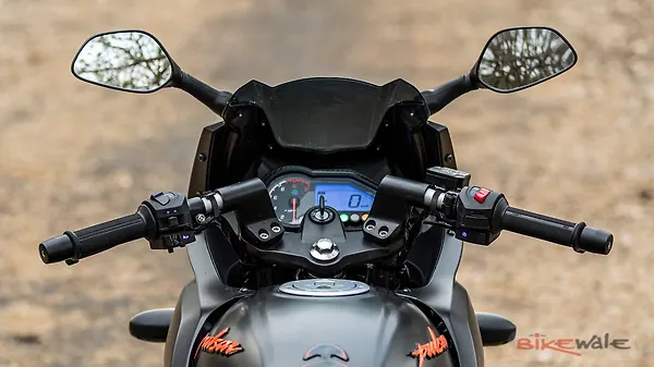 pulsar 180f battery price