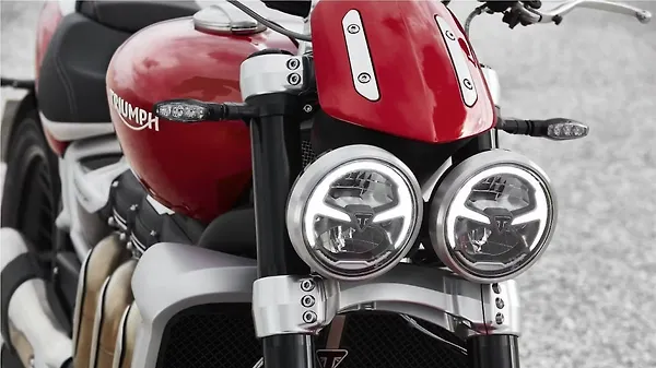 New Triumph Rocket 3: Image Gallery - BikeWale