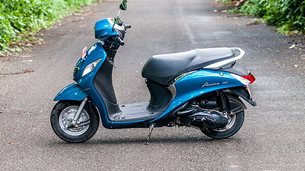 Yamaha fascino 110cc on road price sale