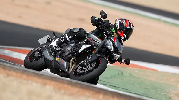 2020 Triumph Street Triple RS: First Ride Review - BikeWale