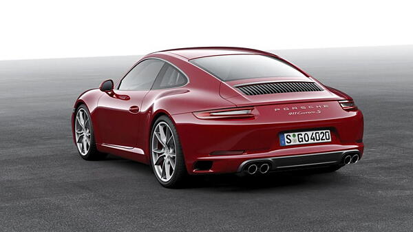 Porsche 911 facelift photo gallery - CarWale