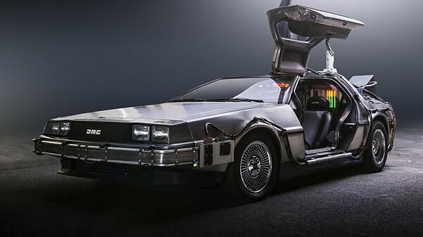 Back to the Future's DeLorean DMC-12 Set to Go Back into Production