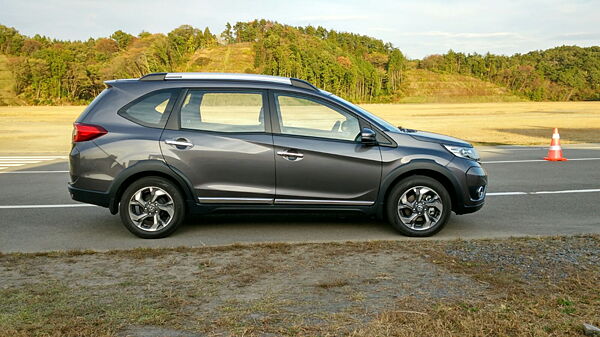 Honda BR-V Prototype First Drive - CarWale