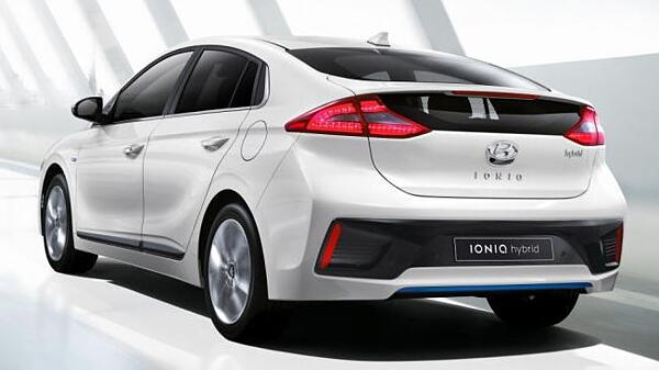 Hyundai launches Ioniq in Korea - CarWale
