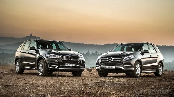 Mercedes Benz Gle350d Vs Bmw X5 30d Carwale