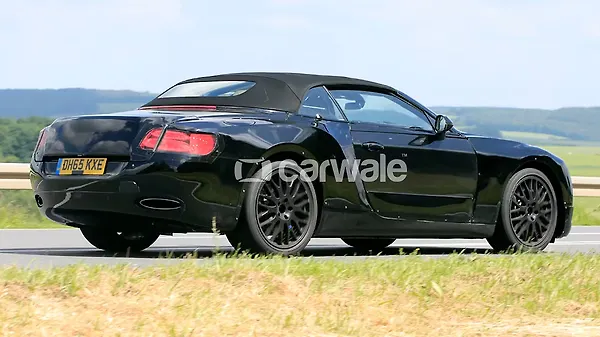 2020 Bentley Continental GT cabriolet spotted testing - CarWale