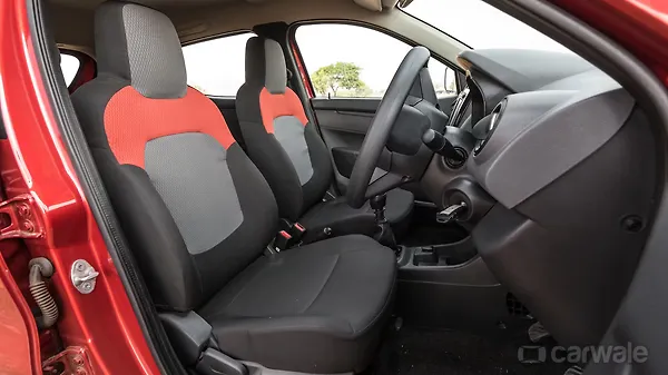 Renault Kwid Vs Tata Tiago - CarWale