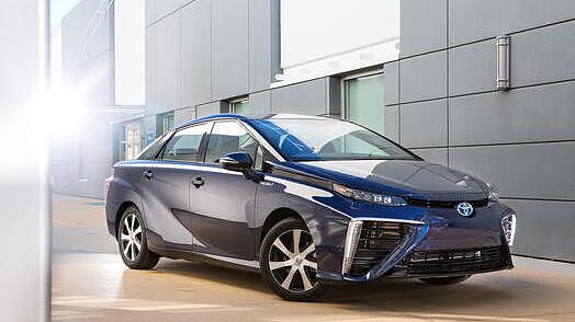 Toyota mirai on sale 2017 range