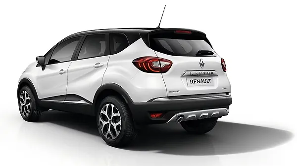 left-rear-three-quarter left-rear-three-quarter
