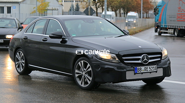 2017 Mercedes-Benz C-Class spotted with mild cosmetic tweaks - CarWale