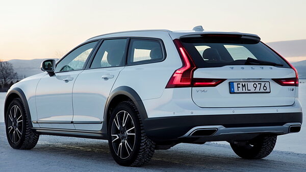 Volvo V90 Cross Country