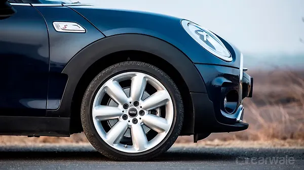Mini Cooper S Clubman Road Test Carwale