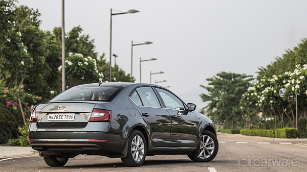17 Skoda Octavia First Drive Review Carwale