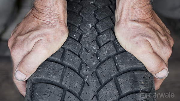 What is the right time to replace tyres? - CarWale