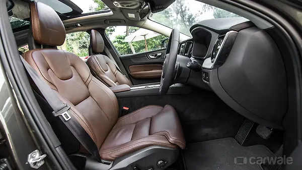2018 Volvo Xc60 First Drive Review Carwale - 2018 Volvo Xc60 Seat Covers 2018 Volvo Xc60 First Drive Review Carwale - 2018 Volvo Xc60 Seat Covers