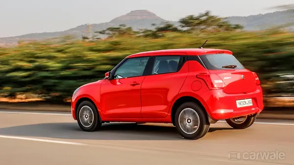 Discontinued Swift [2014-2018] ZXi on road Price | Maruti Swift [2014 ...