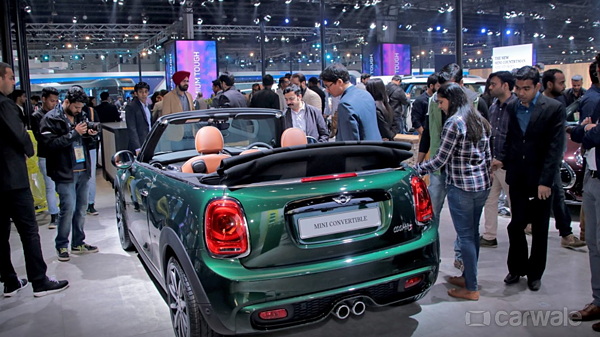 Mini Convertible picture gallery - CarWale