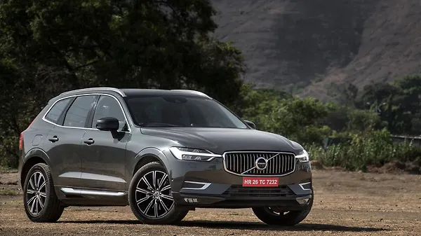 Audi Q5 35TDI Vs Volvo XC60 - CarWale