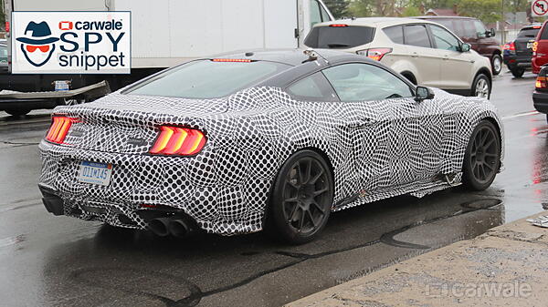 Ford Mustang Shelby GT500 spied ahead of official debut - CarWale