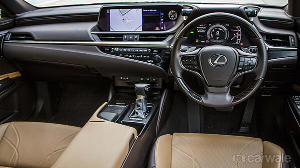 Lexus ES Price - Images, Colours & Reviews - CarWale