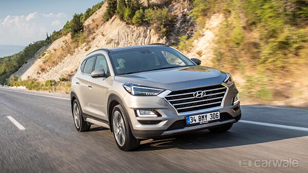 Hyundai Tucson Facelift 1.6 Diesel First Drive Review - CarWale