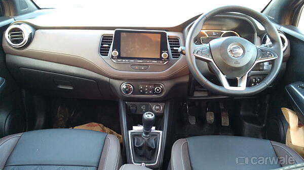 Nissan Kicks interior details revealed - CarWale