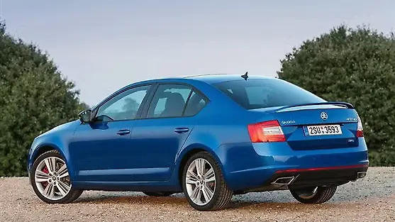 Skoda Octavia vRS left rear three quarter Skoda Octavia vRS left rear three quarter