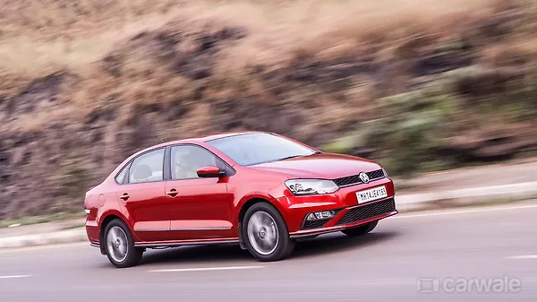 Volkswagen Vento Right Front Three Quarter Volkswagen Vento Right Front Three Quarter