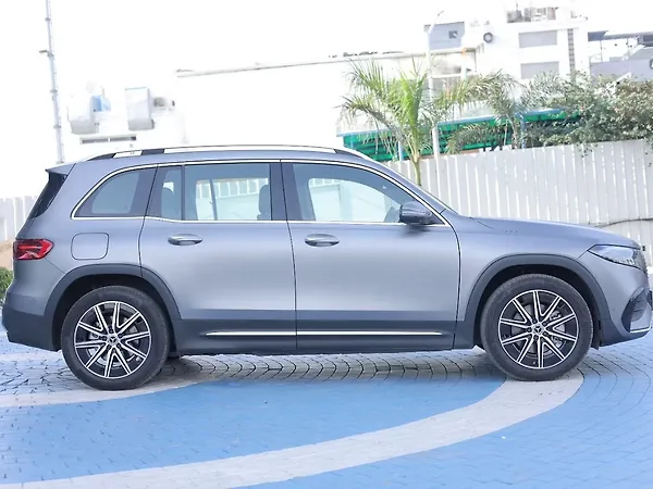 Mercedes-Benz EQB 350 4MATIC - Photo 3