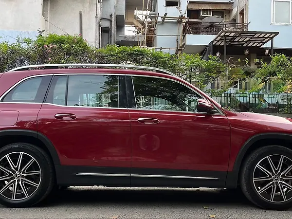 Mercedes-Benz EQB 350 4MATIC - Photo 7