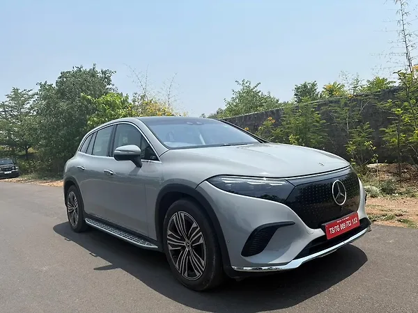 Mercedes-Benz EQS SUV 450 5 Seater - Photo 3