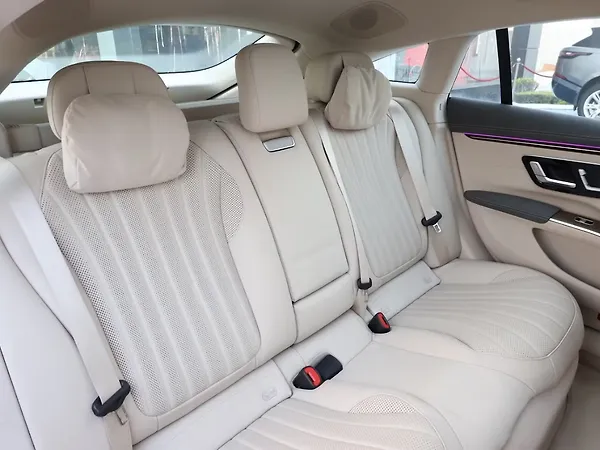 Mercedes-Benz EQS 580 4MATIC - Photo 8