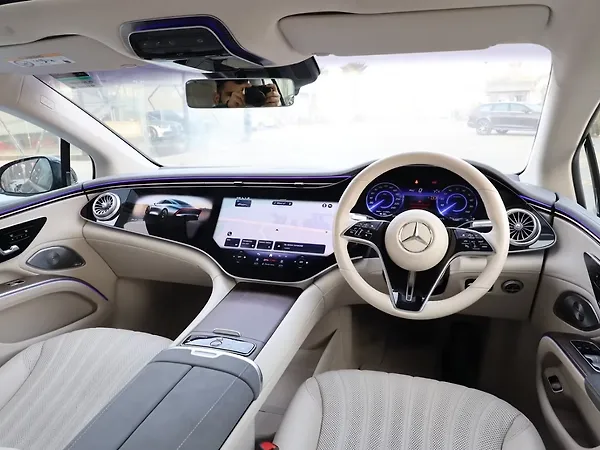 Mercedes-Benz EQS 580 4MATIC - Photo 4