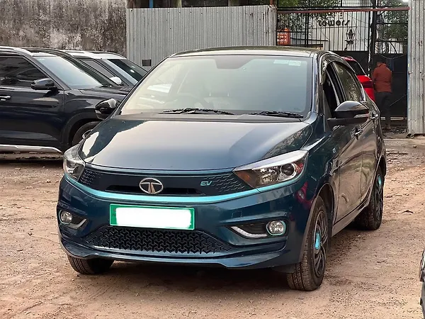Tata Tigor EV XZ Plus 26.0 kWh - Photo 3