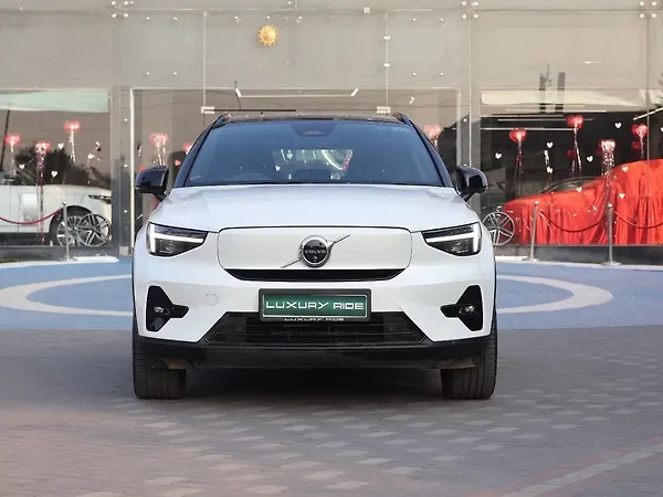 Volvo EX40 Ultimate AWD - Photo 2