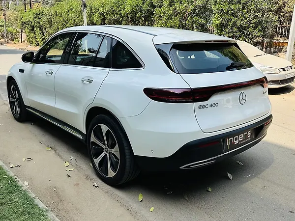 Mercedes-Benz EQC 400 4MATIC - Photo 7