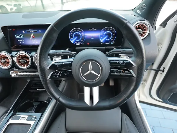 Mercedes-Benz EQA 250 Plus - Photo 6